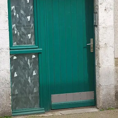 Petit studio hypercentre d'Orléans avec jardin Extérieur photo